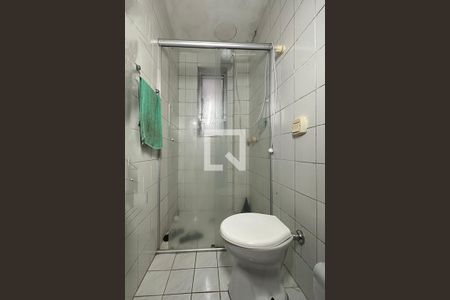 Banheiro de apartamento para alugar com 1 quarto, 34m² em Centro, São Leopoldo