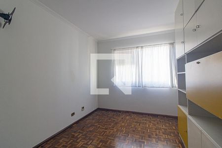 Quarto 1 de apartamento para alugar com 2 quartos, 119m² em Centro, Curitiba