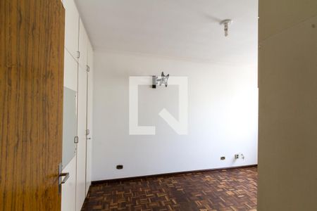 Quarto 1 de apartamento para alugar com 2 quartos, 119m² em Centro, Curitiba