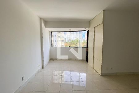 Sala de apartamento à venda com 2 quartos, 75m² em Belvedere, Belo Horizonte