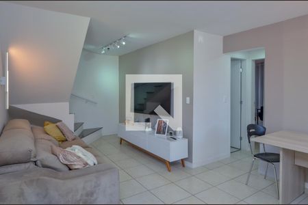 Sala de casa de condomínio à venda com 4 quartos, 170m² em Vargem Grande, Rio de Janeiro