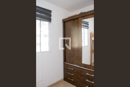 Quarto 01 de apartamento para alugar com 2 quartos, 40m² em Cascadura, Rio de Janeiro