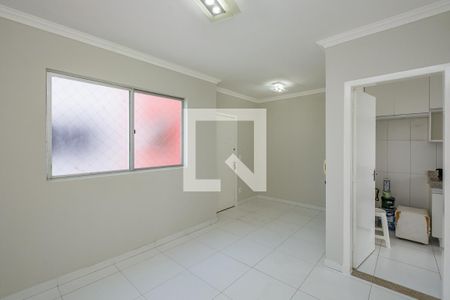 Sala de apartamento para alugar com 3 quartos, 60m² em Estoril, Belo Horizonte