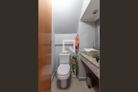 Lavabo de casa para alugar com 3 quartos, 198m² em Vila Bela Vista, Santo André