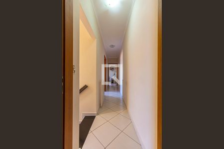 Corredor Dormitórios de casa à venda com 3 quartos, 198m² em Vila Bela Vista, Santo André