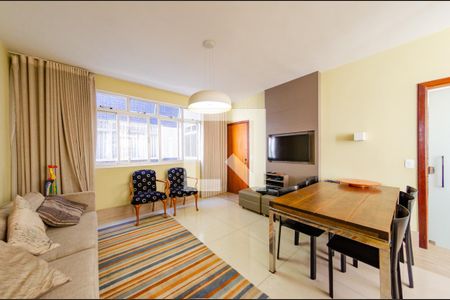 Sala de apartamento para alugar com 3 quartos, 120m² em Coracao de Jesus, Belo Horizonte