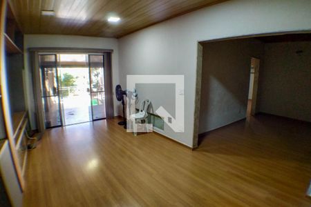 Sala de casa para alugar com 5 quartos, 1800m² em Maravista, Niterói