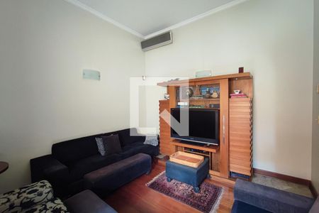 Sala de TV de casa à venda com 4 quartos, 640m² em Jardim Guarani, Campinas