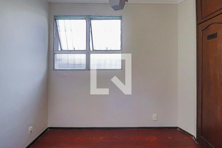 Quarto 1 de apartamento para alugar com 3 quartos, 70m² em Horto, Belo Horizonte