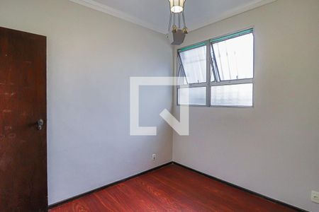 Quarto 1 de apartamento para alugar com 3 quartos, 70m² em Horto, Belo Horizonte