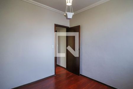 Quarto 1 de apartamento para alugar com 3 quartos, 70m² em Horto, Belo Horizonte