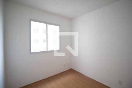 Quarto 2 de apartamento para alugar com 2 quartos, 45m² em Jardim Santo Antonio, São Paulo