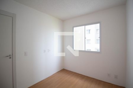 Quarto 2 de apartamento para alugar com 2 quartos, 45m² em Jardim Santo Antonio, São Paulo