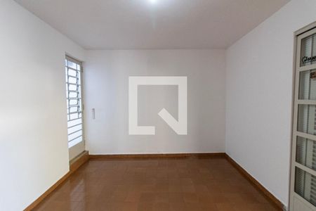 Quarto de casa para alugar com 1 quarto, 130m² em Vila São João, Sorocaba