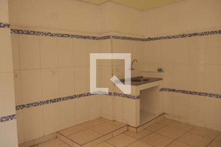 Cozinha de casa de condomínio para alugar com 2 quartos, 50m² em Freguesia do Ó, São Paulo