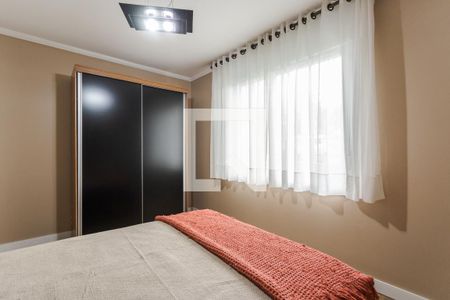 Quarto 1 de apartamento para alugar com 2 quartos, 68m² em Petrópolis, Porto Alegre