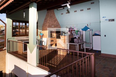 Casa à venda com 200m², 2 quartos e 2 vagas Casa à venda com 200m², 2 quartos e 2 vagasEspaço Gourmet