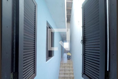 Vista Quarto 2 de casa para alugar com 3 quartos, 240m² em Jardim Aracy, Mauá