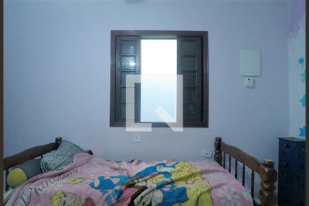 Quarto 1 de casa para alugar com 3 quartos, 240m² em Jardim Aracy, Mauá