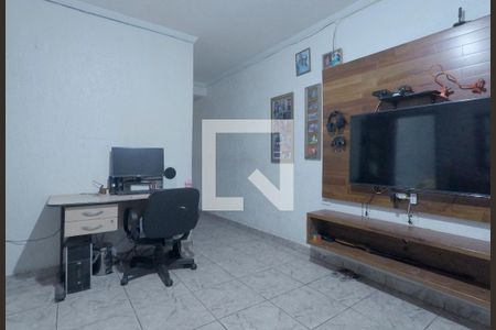 Sala de casa para alugar com 3 quartos, 240m² em Jardim Aracy, Mauá