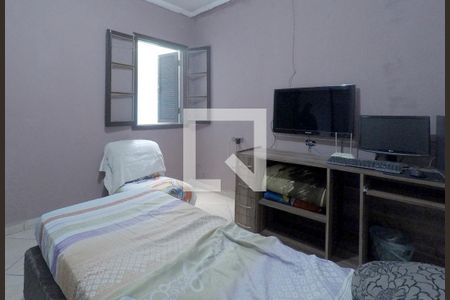 Quarto 2 de casa para alugar com 3 quartos, 240m² em Jardim Aracy, Mauá