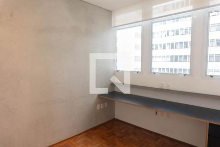 Quarto de apartamento para alugar com 2 quartos, 107m² em Bela Vista, São Paulo