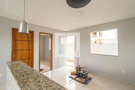 Sala/Cozinha de casa de condomínio para alugar com 2 quartos, 50m² em Campo Grande, Rio de Janeiro