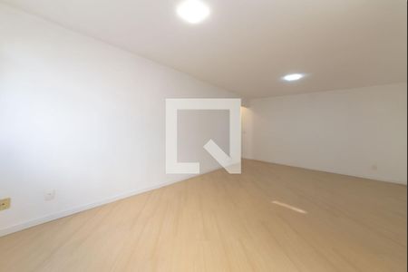 Sala de apartamento para alugar com 2 quartos, 90m² em Vila Gumercindo, São Paulo