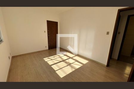 Sala de apartamento para alugar com 2 quartos, 60m² em Minas Brasil, Belo Horizonte