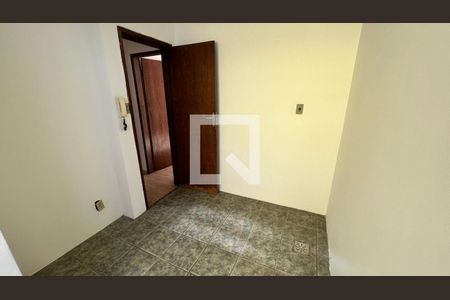 Quarto 1 de apartamento para alugar com 2 quartos, 60m² em Minas Brasil, Belo Horizonte