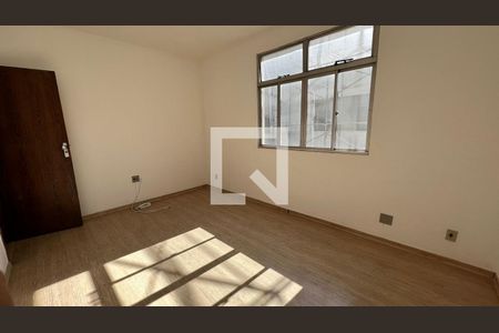 Sala de apartamento para alugar com 2 quartos, 60m² em Minas Brasil, Belo Horizonte