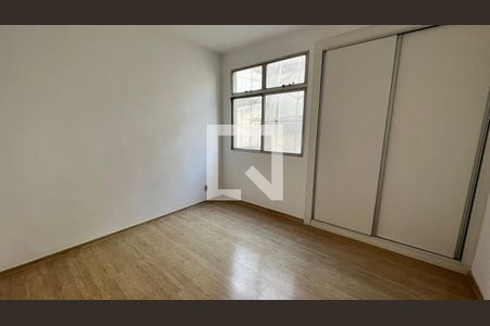 Quarto 1 de apartamento para alugar com 2 quartos, 60m² em Minas Brasil, Belo Horizonte