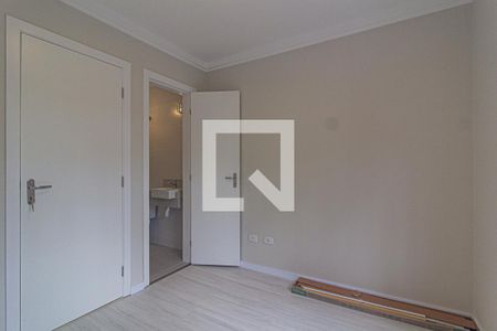 Quarto 2 de casa de condomínio para alugar com 2 quartos, 46m² em Santa Cândida, Curitiba