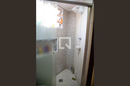 Apartamento à venda com 56m², 2 quartos e 1 vaga Apartamento à venda com 56m², 2 quartos e 1 vagaBanheiro