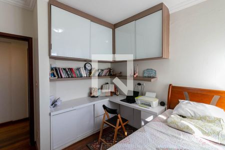 Quarto 2 de apartamento à venda com 4 quartos, 220m² em Calafate, Belo Horizonte