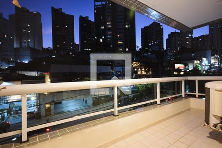 Varanda de apartamento à venda com 3 quartos, 97m² em Vila Andrade, São Paulo