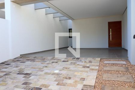 Garagem de casa à venda com 3 quartos, 163m² em Padre Reus, São Leopoldo