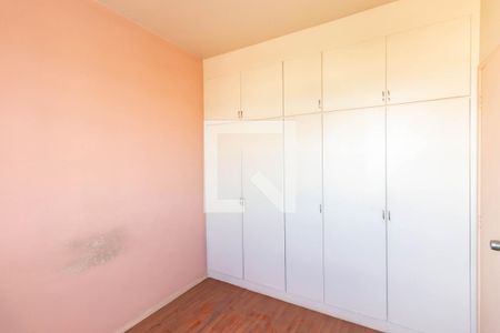 Quarto 1 de apartamento à venda com 2 quartos, 56m² em Alto Caiçaras, Belo Horizonte