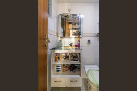Banheiro de apartamento à venda com 1 quarto, 40m² em Penha, Rio de Janeiro