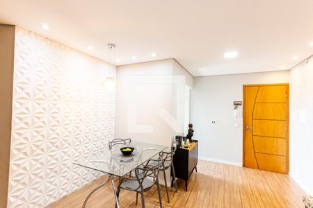 Sala de apartamento à venda com 2 quartos, 90m² em Vila Alto de Santo André, Santo André