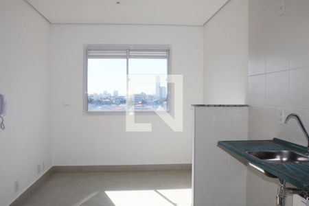 Sala/Cozinha de apartamento para alugar com 2 quartos, 33m² em Vila Ema, São Paulo