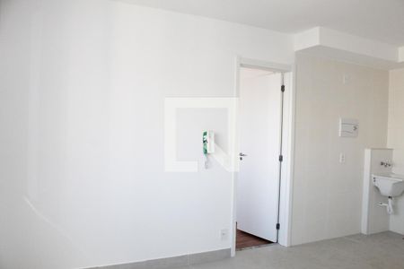 Sala/Cozinha de apartamento à venda com 1 quarto, 33m² em Vila Ema, São Paulo