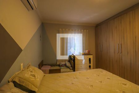 Casa à venda com 240m², 2 quartos e 3 vagas Casa à venda com 240m², 2 quartos e 3 vagasQuarto 1