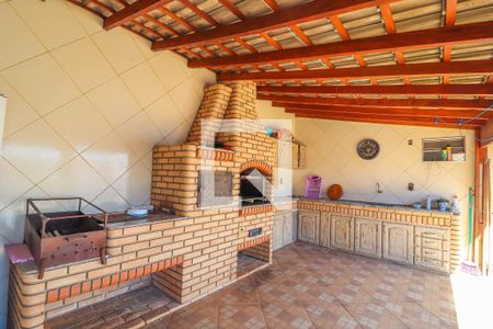 Casa à venda com 240m², 2 quartos e 3 vagas Casa à venda com 240m², 2 quartos e 3 vagasÁrea gourmet