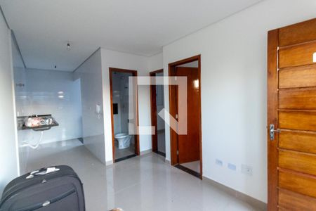Sala/Cozinha de apartamento para alugar com 2 quartos, 34m² em Cidade Antônio Estêvão de Carvalho, São Paulo