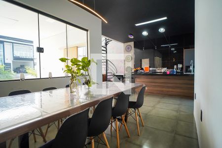 Casa para alugar com 160m², 2 quartos e 2 vagas Casa para alugar com 160m², 2 quartos e 2 vagasCopa