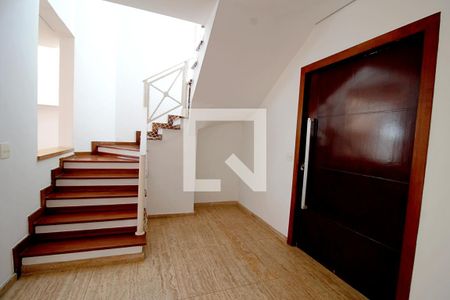 Casa de condomínio à venda com 370m², 4 quartos e 4 vagasHall de entrada 