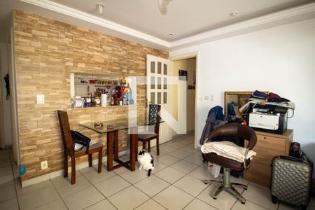 Sala de apartamento à venda com 3 quartos, 65m² em Vila Isabel, Rio de Janeiro