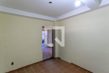 Quarto 1 de casa para alugar com 1 quarto, 51m² em Tupi B, Belo Horizonte