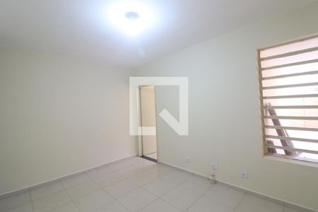 Sala  de casa para alugar com 2 quartos, 100m² em Vila Baruel, São Paulo